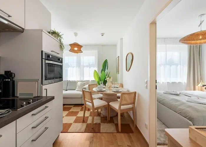 Cozy & Modern 1br - 1 Min To Metro & Train Station Viena